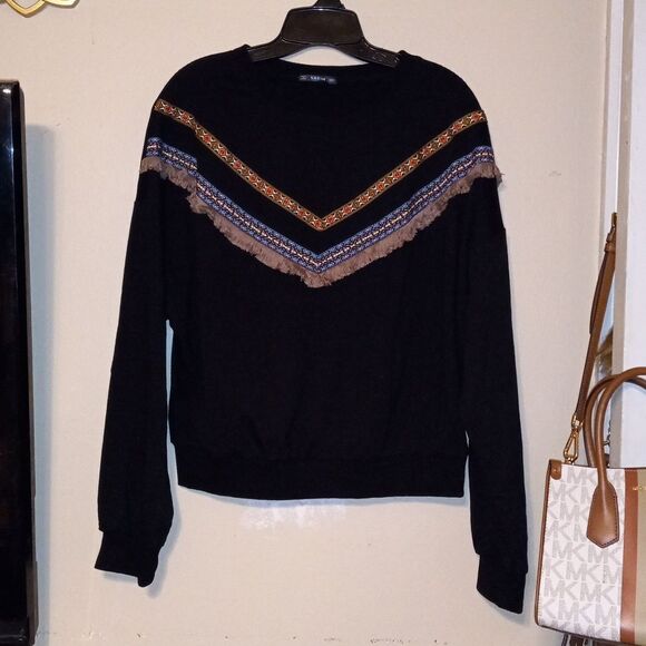 Cute Sweater  - Picture 1 of 7